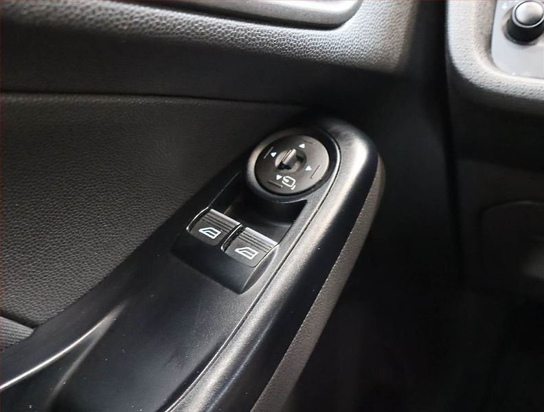Ford Fiesta (2016) 1.5 TDCi, v dobrém stavu - fotka 15 z 16