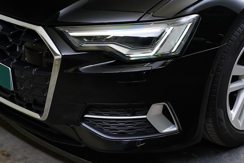 Audi A6 - fotka 9 z 28