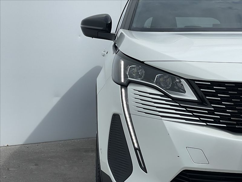Peugeot 5008 1,5 BlueHDi EAT8 PDC  GT+ - fotka 22 z 25