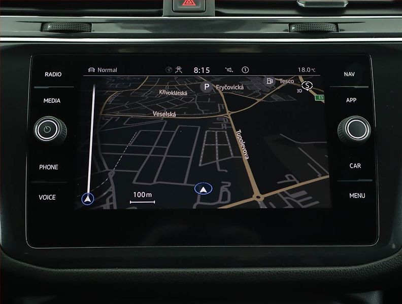 Volkswagen Tiguan (2023) R-Line 2.0 TDI - fotka 16 z 17
