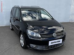 Volkswagen Touran (2010) 2.0 TDi, Highline, DSG, bixen - fotografie inzerátu