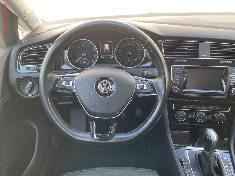 Volkswagen Golf (2015) 1.4TSi, ČR, servis.kniha, AT - fotka 11 z 19