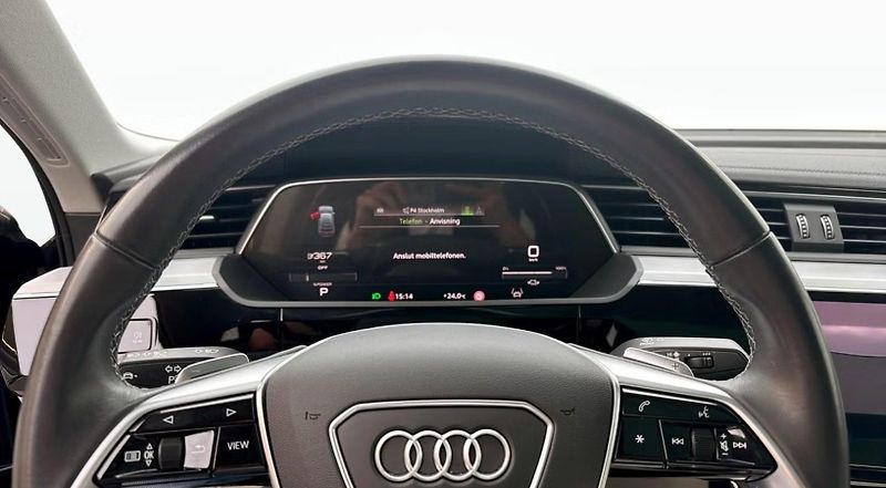 Audi Q8 e-tron SB 55 Q 360k Pano Taž Bílý in. - fotka 17 z 25