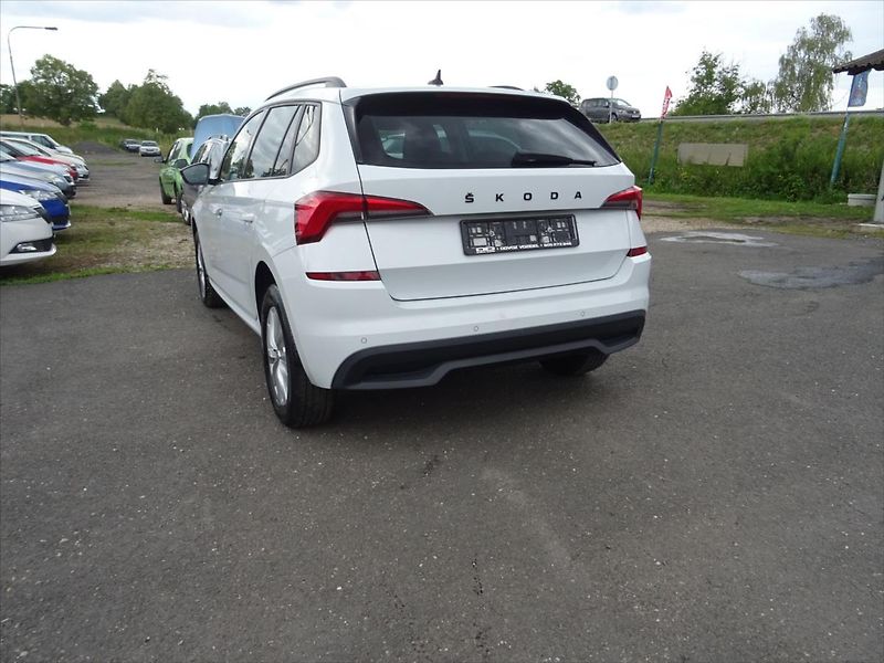 Škoda Kamiq 1,0 TSi 81 kW Business - fotka 9 z 37