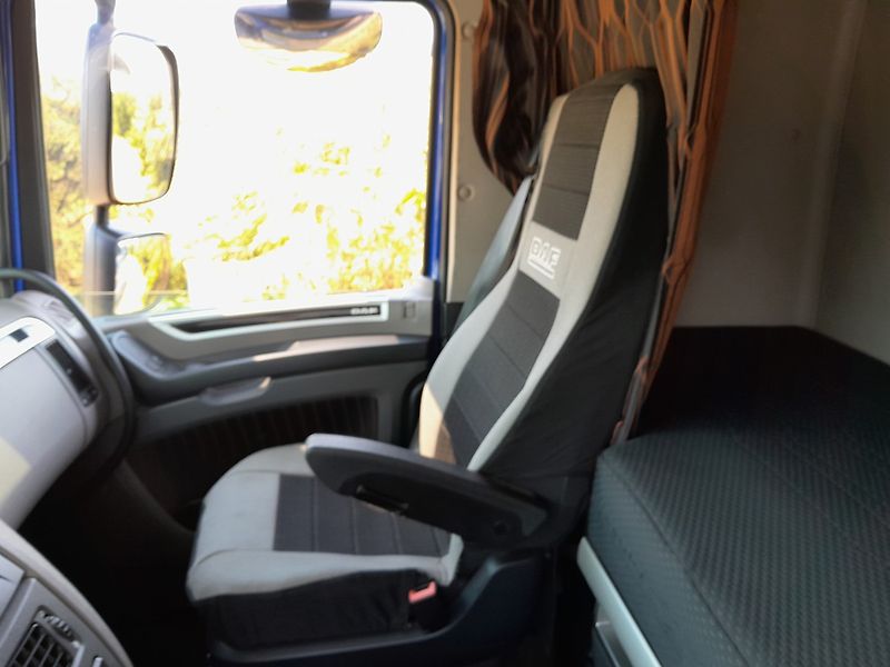DAF XF 480 Standart  4 X 4 - fotka 41 z 45