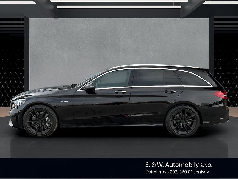 Mercedes-Benz Třídy C C 43 AMG - fotka 8 z 32