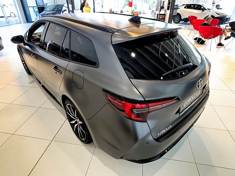 Toyota Corolla 2,0 TS GR Sport - fotka 5 z 9