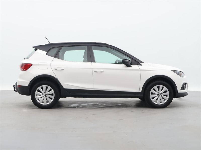 Seat Arona 1,0 TSI DSG CZ Xcellence 1.Maj - fotka 8 z 27
