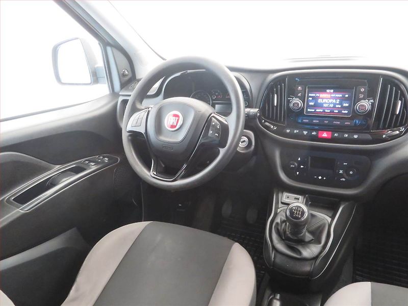 Fiat Dobló (2018) 1.6 MultiJet, 5Míst, SR - fotka 7 z 15