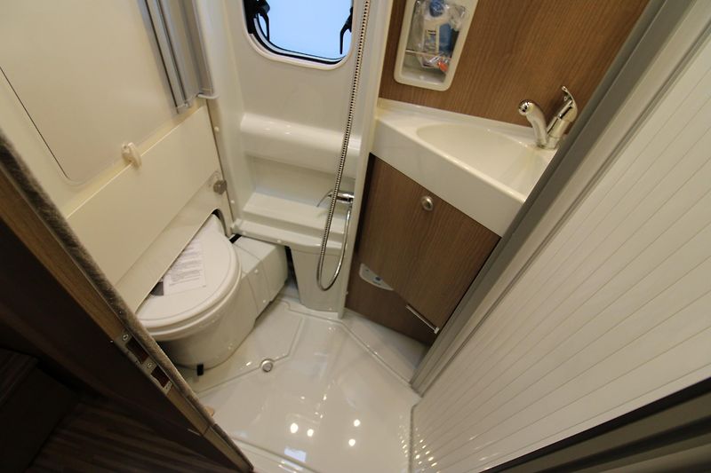 Malibu (2026) Van 640 FC výprodej - fotka 36 z 57