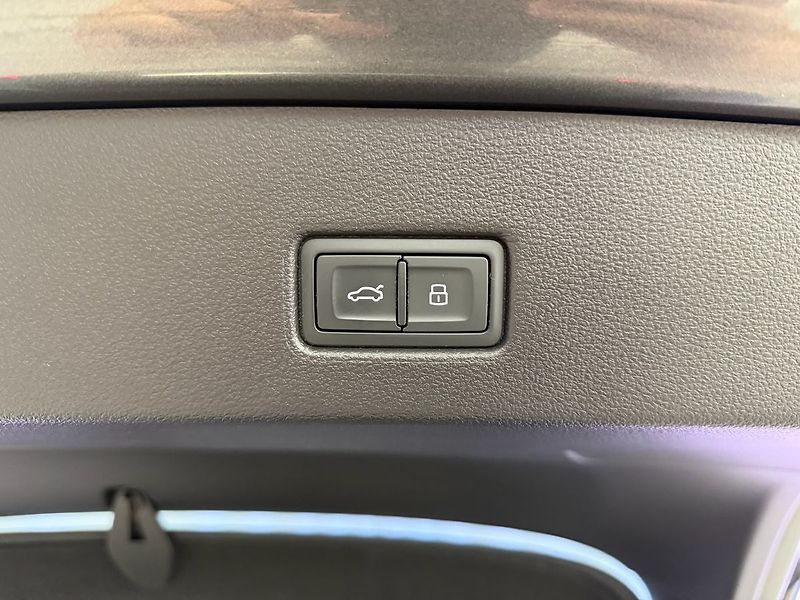 Audi A7 50TDI QUATTRO S-LINE, MATRIX, - fotka 29 z 31