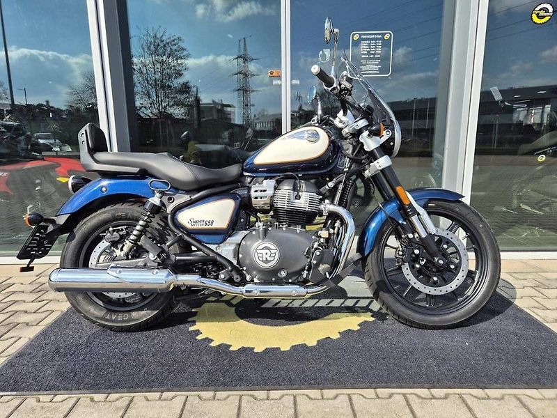 Royal Enfield Super Meteor 650 (2026) - fotka 3 z 22