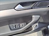 Volkswagen Passat 2,0 TDI DSG 4Motion - náhled 11