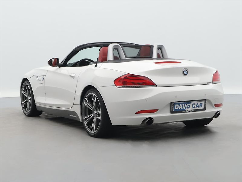 BMW Z4 3,0 i 225kW sDrive 35i CZ - fotka 13 z 39