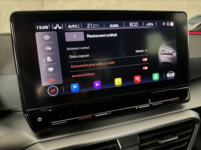 Seat Leon 1,4 TSi  e-Hybrid FR Line LED - fotka 39 z 50