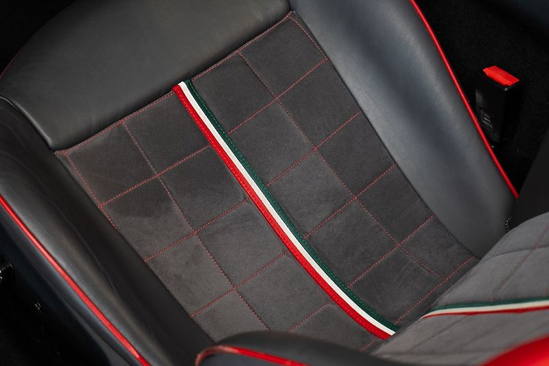 Ferrari Portofino JBL/360/Rosso Keramické Brzdy - fotka 23 z 30