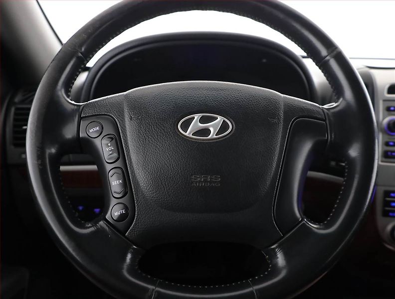Hyundai Santa Fe (2008) 2.2 CRDi, 4X4, Serv.kniha - fotka 8 z 14