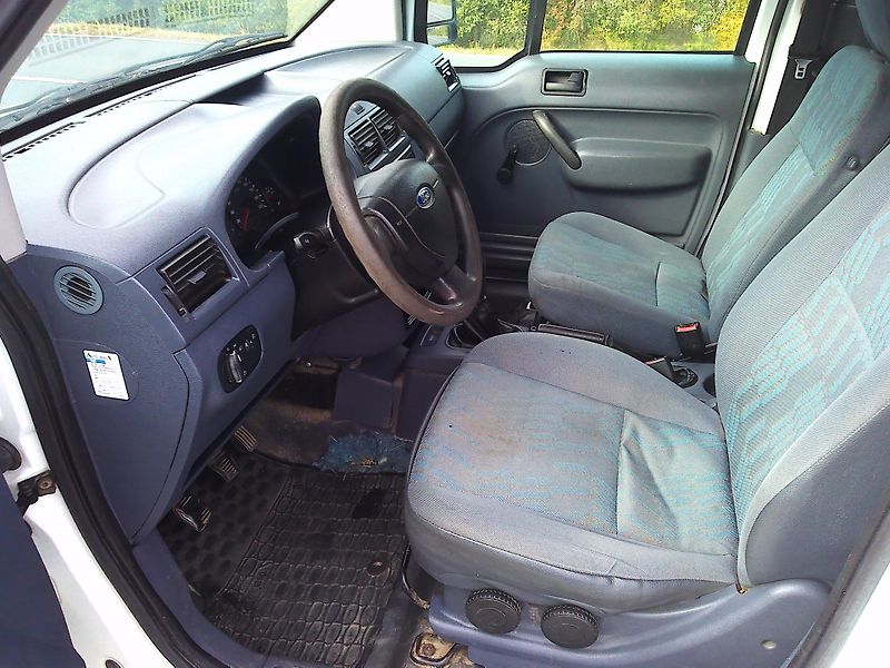 Ford Transit Connect 1.8 TDCi, 55 kW, odpočet DPH - fotka 9 z 19