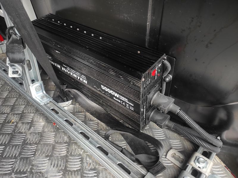Volkswagen Transporter 2,0TDi DSG,Long,Dílna,2xDveře - fotka 27 z 45