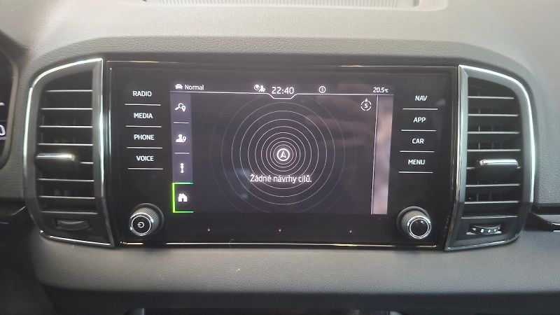 Škoda Karoq (2025) Top Selection 1,5 TSI 110 kW D - fotka 19 z 23