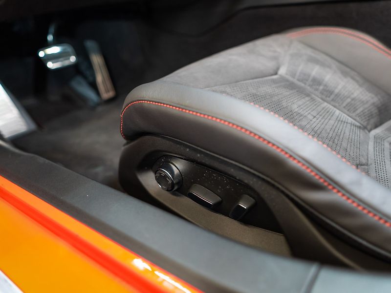 Chevrolet Corvette (2026) 6.2 Cabrio 3LT Z51 Facelift - fotka 16 z 42
