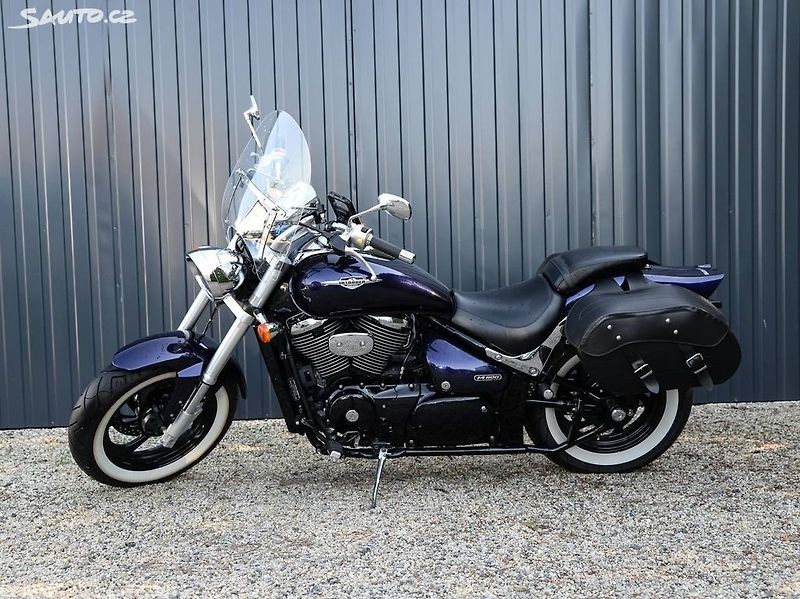 Suzuki (2007) M800 PŮVOD ČR - fotka 1 z 8
