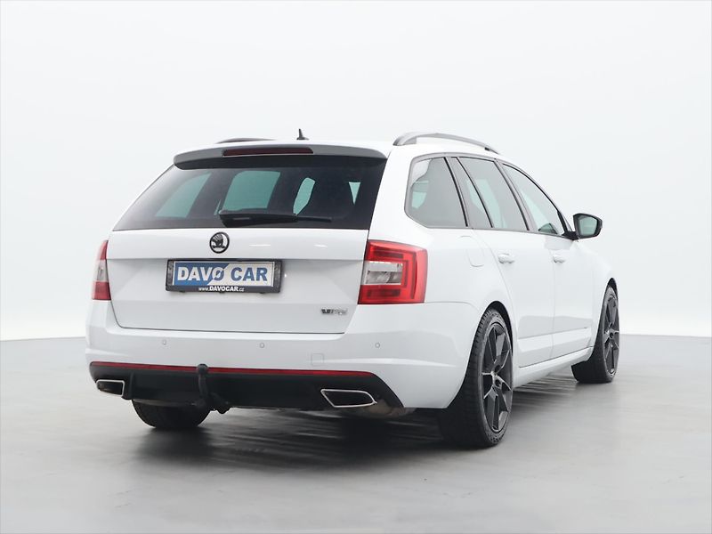 Škoda Octavia 2,0 TSI RS Challenge 1.Maj. - fotka 7 z 28