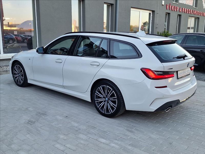 BMW Řada 3 320d xDrive,M Sport,ČR,1.Maj. - fotka 7 z 50