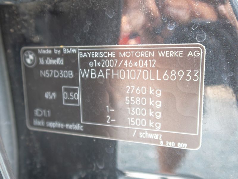 BMW X6 (2010) ČR 3.0D 225KW – PĚKNÁ - fotka 54 z 60