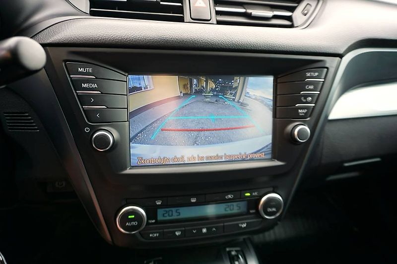 Toyota Avensis (2017) TREND 2,0 D.4D 105 kW - fotka 38 z 49