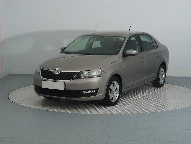 Škoda Rapid (2019) 1.0 TSI, Serv.kniha, Tempomat - fotka 2 z 13