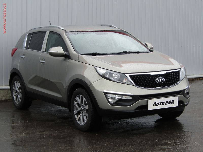 Kia Sportage (2015) 1.7CRDi, ČR, AC, park. kamera - fotografie inzerátu