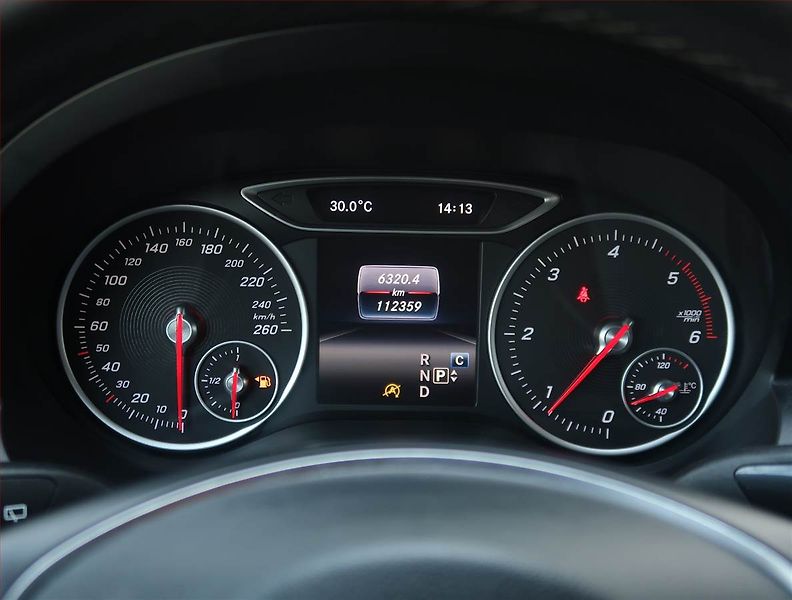 Mercedes-Benz Třídy A (2017) Classic A 180 d, Automat, Kůže - fotka 11 z 18