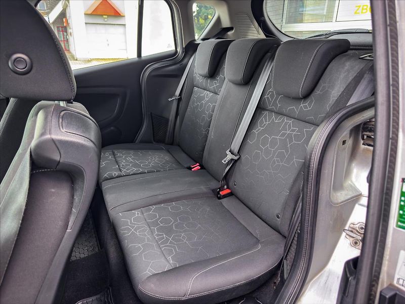 Ford B-MAX 1,4 Duratec Trend - fotka 9 z 16