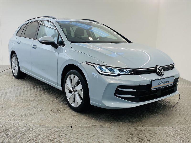 Volkswagen Golf 1,5 eTSI DSG 85kW LIfe - fotka 26 z 26