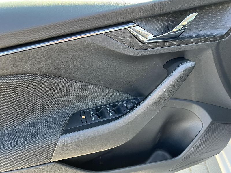 Škoda Scala (2023) 1.0TSi 81kW STYLE - fotka 10 z 40