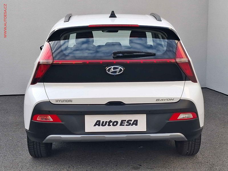 Hyundai Bayon (2023) 1.0 T-GDi, 1.maj,ČR, Smart - fotka 5 z 17
