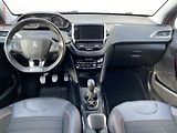 Peugeot 2008 (2018) 1.2 PT, GT Line, navi - náhled 8
