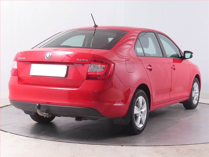 Škoda Rapid (2016) Ambition 1.2 TSI, ČR,1.maj - fotka 5 z 13