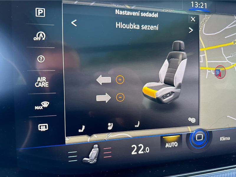 Volkswagen Touareg 3,0TDi 210kW R-line - fotka 19 z 23