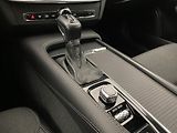Volvo V90 D4 AWD MOMENTUM AUT  - náhled 26