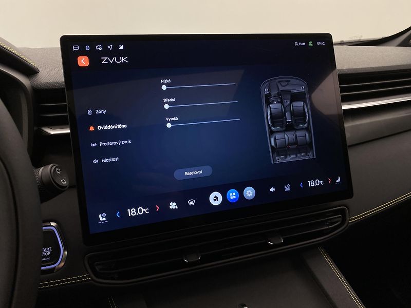 Lynk & Co 01 MORE PHEV AUT CZ 1.maj - fotka 51 z 95