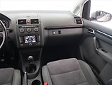 Volkswagen Touran (2013) 1.6 TDI, 7 míst, Serv.kniha - náhled 8
