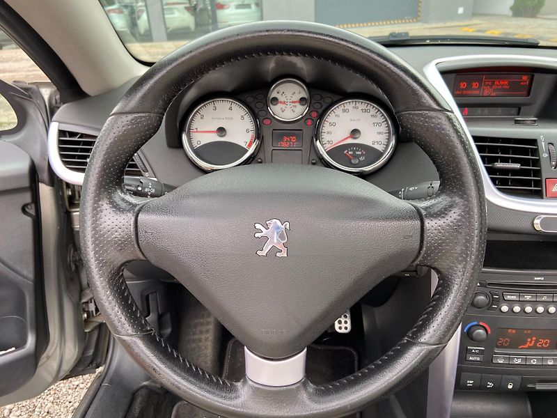 Peugeot 207 (2008) 1.6, 88kW, LPG, Euro 4, Kabrio - fotka 12 z 20
