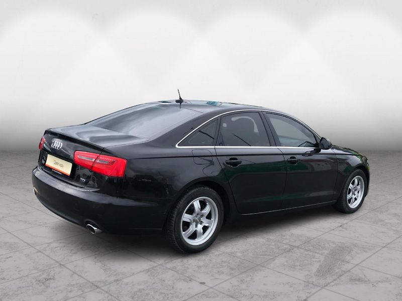Audi A6 3.0 TDI Tiptronic - fotka 2 z 27