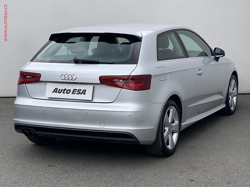 Audi A3 (2012) 1.4 TFSi, S-line, bixen - fotka 4 z 18