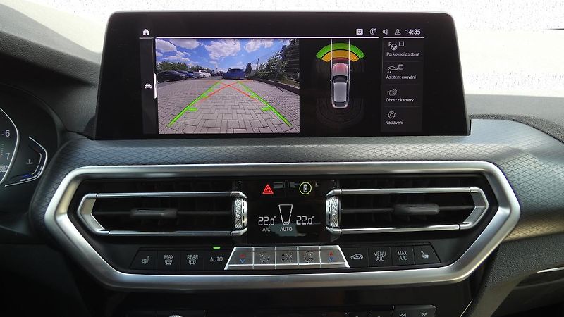 BMW X4 xDrive 30i M Sport - fotka 14 z 23
