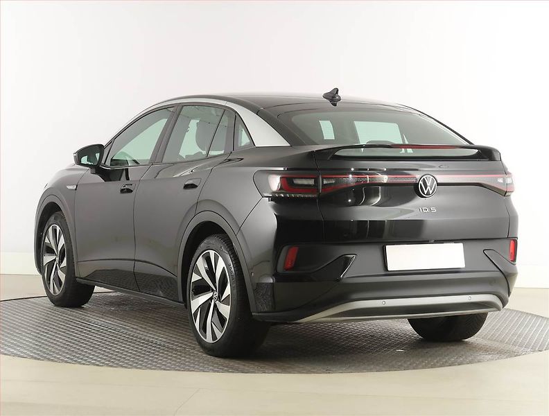 Volkswagen ID.5 (2022) Pro Perf. (82 kWh), SoH 93% - fotka 4 z 30