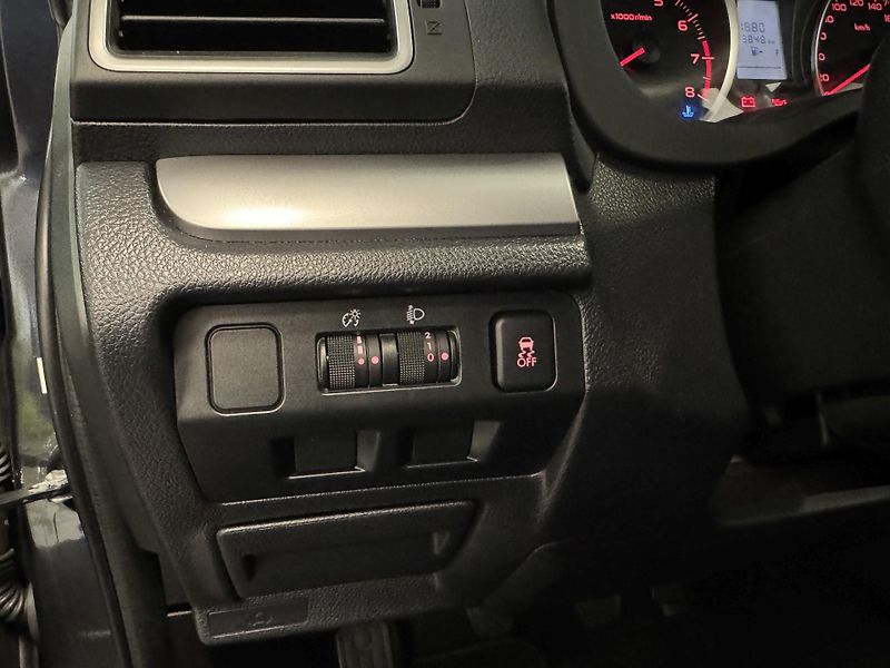 Subaru Forester 2.0i Trend, 6MT - fotka 24 z 45