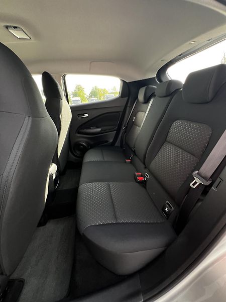 Nissan Juke 1.0 DIG-T 84kW 1.Maj DPH - fotka 20 z 22